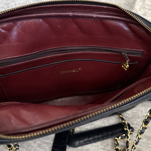 CHANEL Vintage Black Bag Leather - Picture 11 of 16